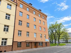 Prodej bytu 2+kk, Praha - Nusle, Lounských, 40 m2