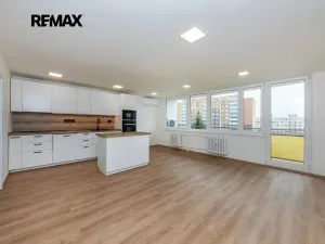 Prodej bytu 3+kk, Praha - Žižkov, Květinková, 70 m2