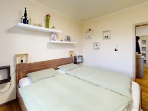 Prodej bytu 3+1, Chomutov, Čelakovského, 72 m2