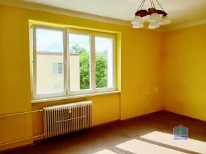 Prodej bytu 3+1, Stříbro, Brožíkova, 56 m2