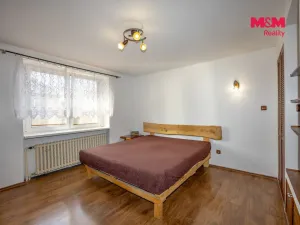 Prodej rodinného domu, Ústín, 242 m2