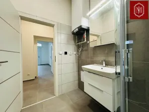Pronájem bytu 1+kk, Třebíč, Bráfova tř., 34 m2