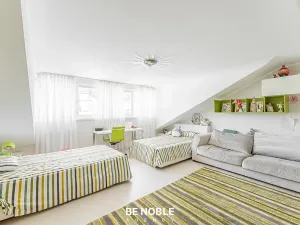 Prodej bytu 3+kk, Karlovy Vary, Zámecký vrch, 108 m2