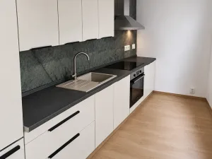 Prodej bytu 3+1, Klášterec nad Ohří, Lesní, 76 m2