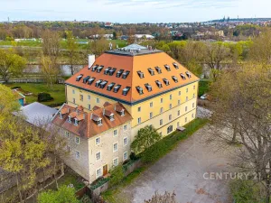 Prodej atypického bytu, Praha - Troja, Povltavská, 86 m2