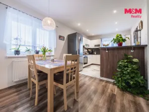 Prodej rodinného domu, Mukařov - Žernovka, K Památníku, 107 m2
