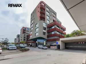 Prodej bytu 1+kk, Praha - Radlice, U Komína, 38 m2