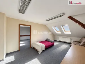Pronájem komerční nemovitosti, Sokolov, Staré náměstí, 70 m2