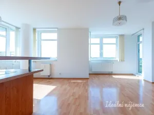 Pronájem bytu 2+kk, Praha - Hlubočepy, Trnkovo náměstí, 64 m2