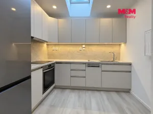 Pronájem bytu 2+1, Kladno, Osvoboz. pol. vězňů, 53 m2
