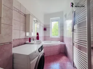 Pronájem atypického bytu, Brno - Židenice, Gajdošova, 60 m2