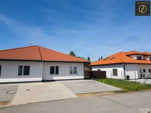 Prodej rodinného domu, Velvary, Svatojiřská, 93 m2