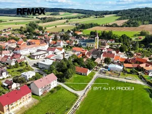 Prodej bytu 4+1, Deštná, U hřiště, 86 m2