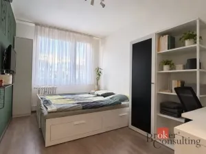 Pronájem bytu 2+kk, Praha - Strašnice, Ke Strašnické, 45 m2