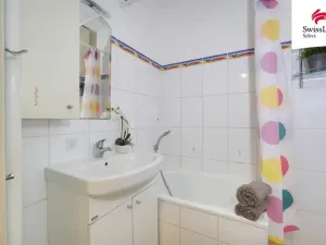 Prodej bytu 3+1, Praha - Strašnice, Žernovská, 73 m2