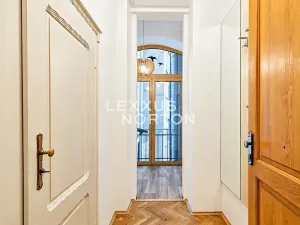 Pronájem bytu 1+1, Praha - Smíchov, Ostrovského, 32 m2