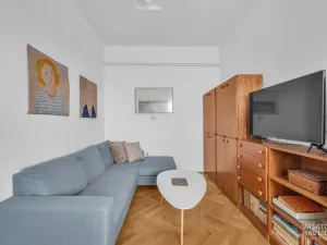 Prodej bytu 2+1, Hradec Králové - Pražské Předměstí, Fráni Šrámka, 68 m2