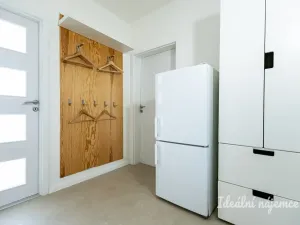 Pronájem bytu 2+kk, Praha - Černý Most, Bryksova, 48 m2