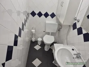 Pronájem bytu 3+kk, Praha - Karlín, Křižíkova, 75 m2