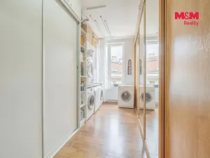 Prodej atypického bytu, Praha, Nuselská, 171 m2