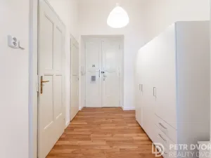 Prodej bytu 3+kk, Praha - Nové Město, Růžová, 74 m2