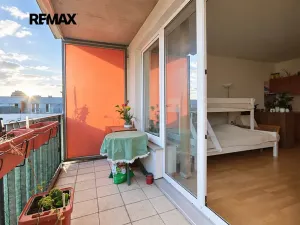 Prodej bytu 1+kk, Praha - Strašnice, Názovská, 35 m2