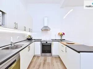 Pronájem bytu 5+kk, Praha - Dejvice, Kafkova, 105 m2