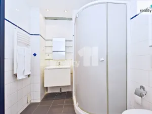 Pronájem bytu 5+kk, Praha - Dejvice, Kafkova, 105 m2