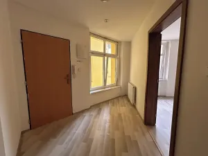 Pronájem bytu 2+kk, Teplice, Školní, 45 m2