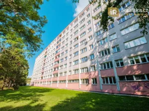 Prodej bytu 3+1, Pardubice - Polabiny, Mladých, 59 m2