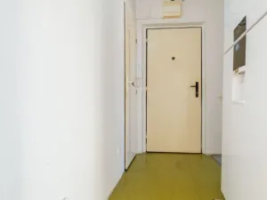Prodej bytu 3+1, Pardubice - Polabiny, Mladých, 59 m2