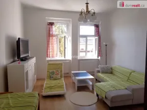 Pronájem bytu 1+1, Karlovy Vary, Na Vyhlídce, 39 m2