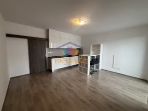 Pronájem bytu 1+kk, Ostrava - Poruba, Sokolovská, 30 m2