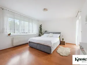 Prodej rodinného domu, Hoštice, 168 m2