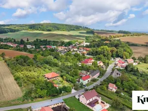 Prodej rodinného domu, Hoštice, 168 m2