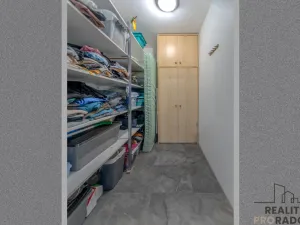 Prodej bytu 2+kk, Ivančice, Tovární, 53 m2