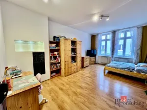 Pronájem bytu 2+1, Opava - Město, Kolářská, 62 m2