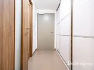 Pronájem bytu 2+kk, Praha - Žižkov, Hartigova, 44 m2