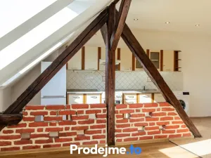 Prodej atypického bytu, Znojmo, 17. listopadu, 77 m2