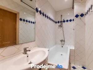 Prodej atypického bytu, Znojmo, 17. listopadu, 77 m2