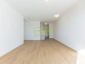 Pronájem bytu 3+kk, Praha, Řešovská, 56 m2