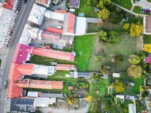 Prodej činžovního domu, Chlumec nad Cidlinou - Chlumec nad Cidlinou I, Klicperovo náměstí, 700 m2