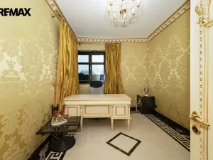 Pronájem rodinného domu, Praha - Kunratice, 450 m2