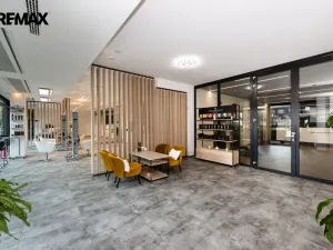 Pronájem obchodního prostoru, Praha - Libeň, Voctářova, 177 m2