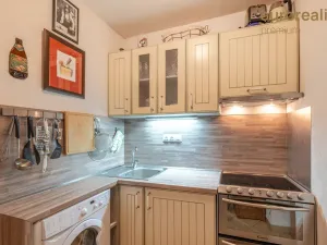 Prodej bytu 1+kk, Mariánské Lázně, Žižkova, 21 m2