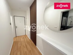 Pronájem bytu 2+kk, Brno, Komárovská, 55 m2