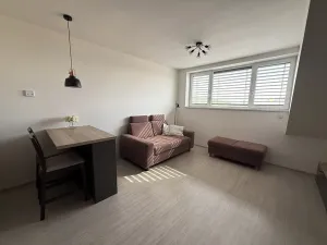 Pronájem bytu 2+kk, Brno, Porhajmova, 55 m2