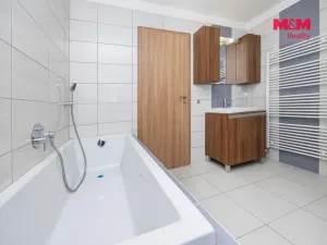 Prodej bytu 3+kk, Pardubice - Zelené Předměstí, Hronovická, 119 m2