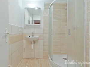 Pronájem bytu 1+kk, Brno - Černá Pole, Erbenova, 25 m2