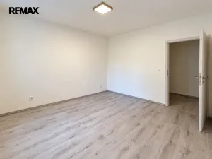 Prodej bytu 2+kk, Praha - Vysočany, Prouzova, 54 m2